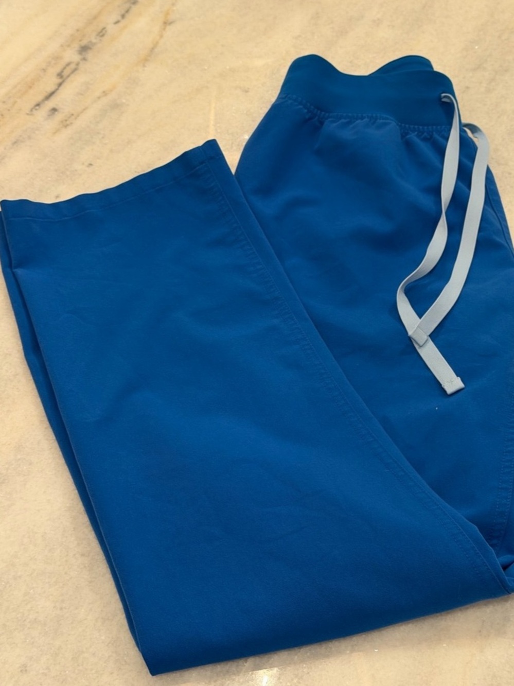 FIGS Livingston Royal Blue